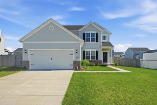 8658 Valley Forge Way, Lowell, IN 46356
