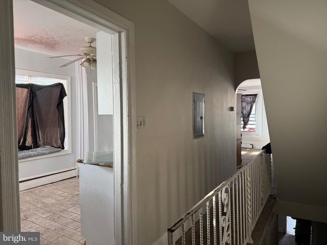 46 W BALTIMORE AVE, Clifton Heights, PA 19018