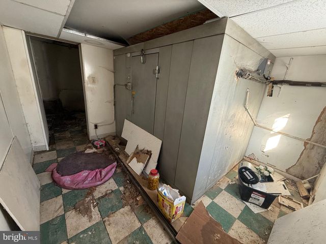 46 W BALTIMORE AVE, Clifton Heights, PA 19018