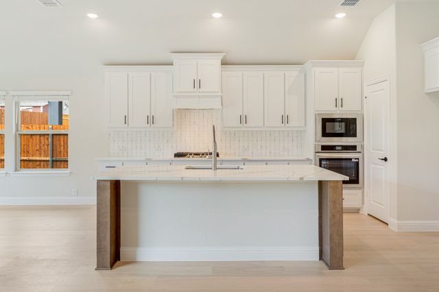 3309 Emerald Trace Drive, Denton, TX 76226