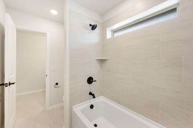 3309 Emerald Trace Drive, Denton, TX 76226