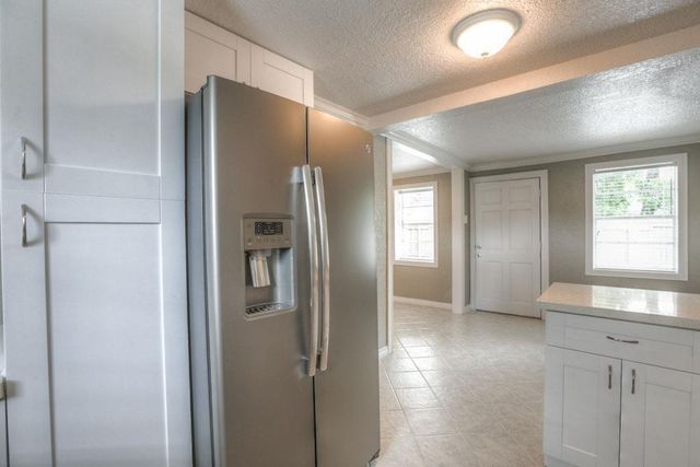 4809 Mcewen Street A, Houston, TX 77009