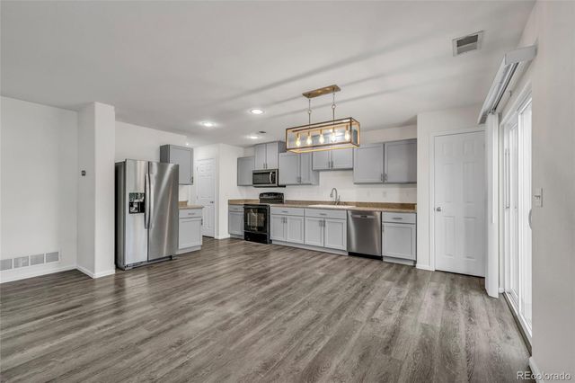 5702 Raleigh Circle, Castle Rock, CO 80104