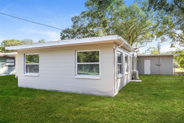 2053 BARCELONA DRIVE S, St Petersburg, FL 33712