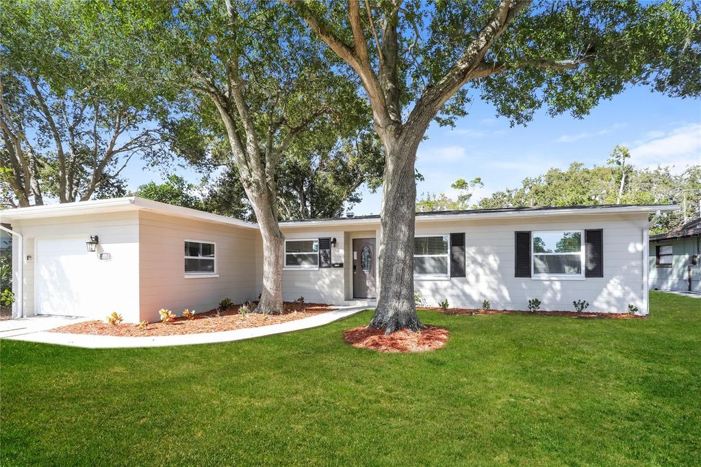 2053 BARCELONA DRIVE S, St Petersburg, FL 33712