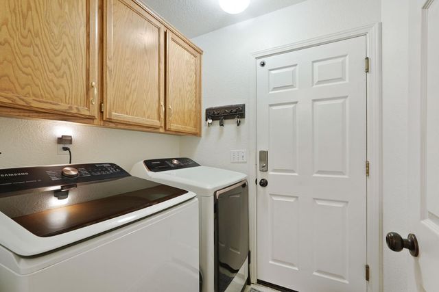 2109 Bluejay Way, Lodi, CA 95240