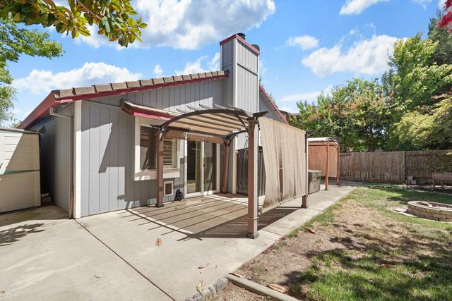 2109 Bluejay Way, Lodi, CA 95240