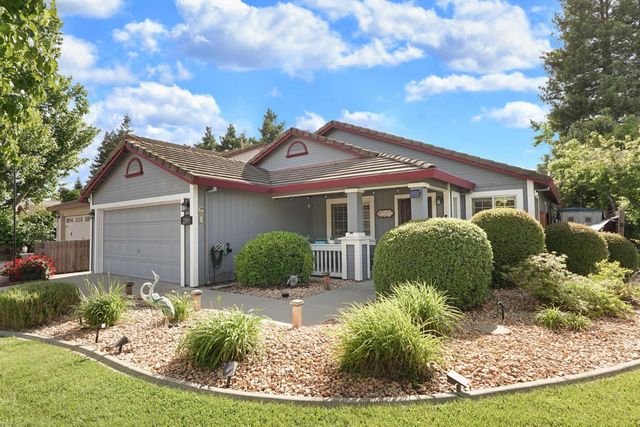 2109 Bluejay Way, Lodi, CA 95240
