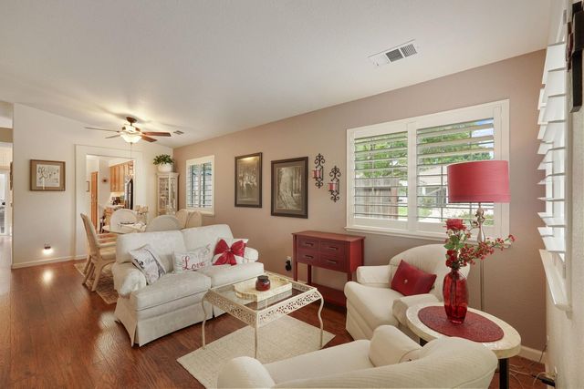 2109 Bluejay Way, Lodi, CA 95240