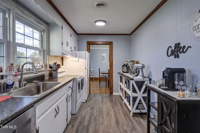 1617 Tremont Avenue, Bristol, TN 37620