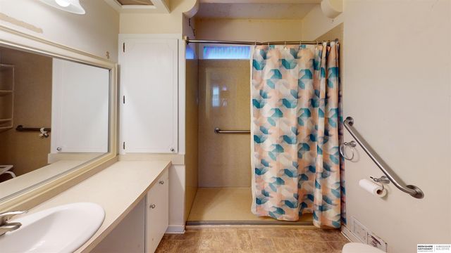 109 W Charles Street, Valley, NE 68064