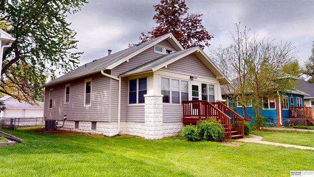 109 W Charles Street, Valley, NE 68064