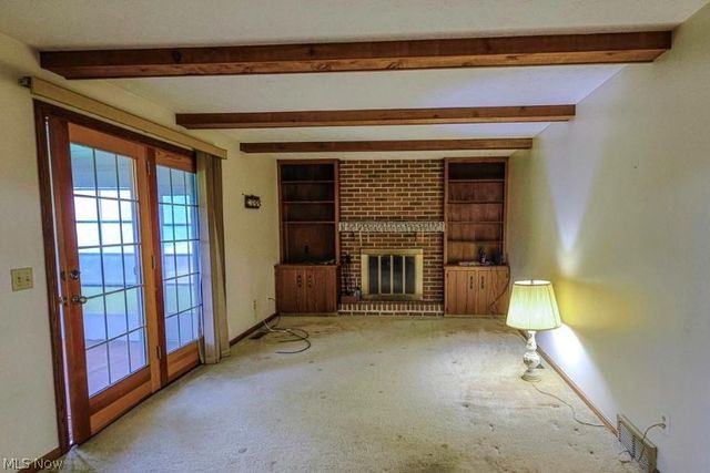 1821 Hiram Street, Louisville, OH 44641
