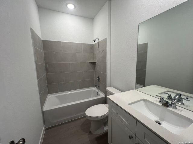 8908 San Carlos, Seguin, TX 78155