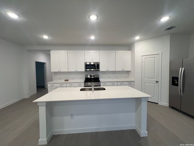 8908 San Carlos, Seguin, TX 78155