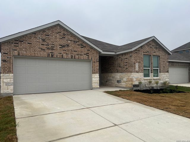 8908 San Carlos, Seguin, TX 78155