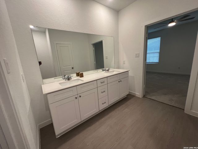 8908 San Carlos, Seguin, TX 78155