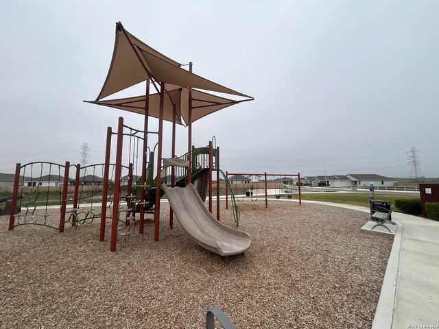 8908 San Carlos, Seguin, TX 78155