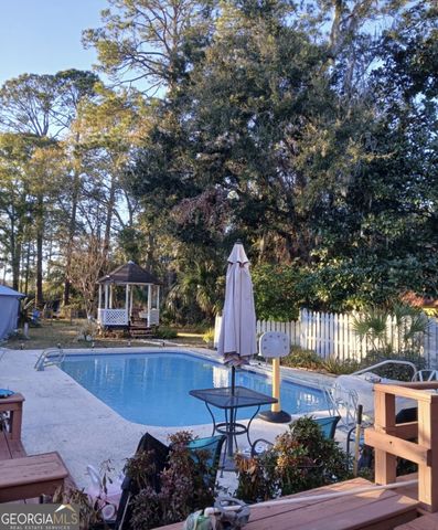 4381 Highway 17, Brunswick, GA 31524