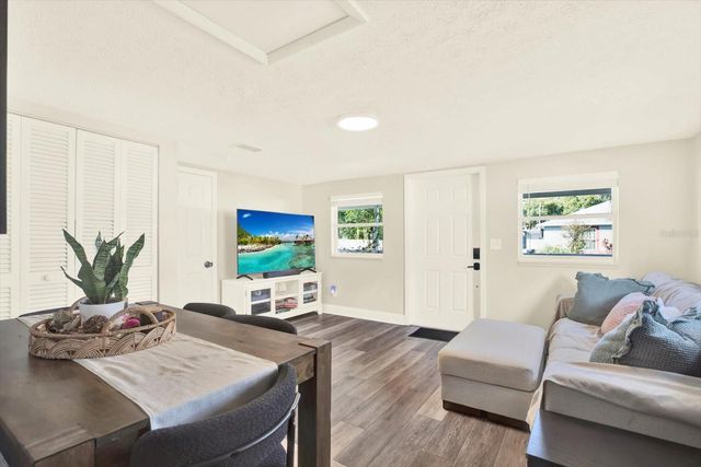 1707 E NEW ORLEANS AVENUE, Tampa, FL 33610