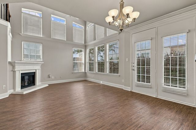 2529 Champagne Drive, Irving, TX 75038