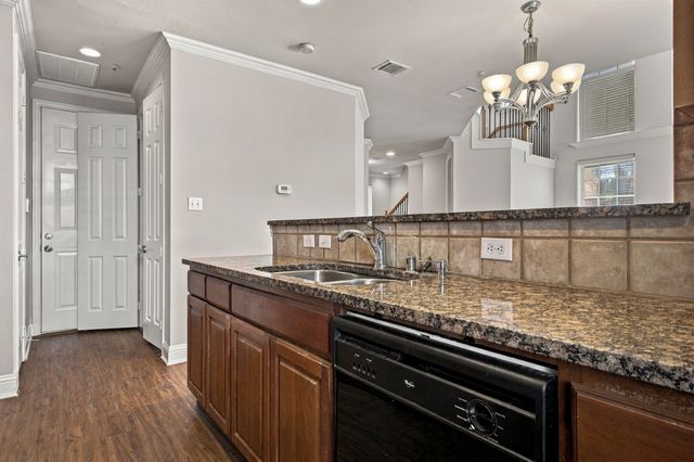 2529 Champagne Drive, Irving, TX 75038