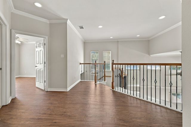 2529 Champagne Drive, Irving, TX 75038