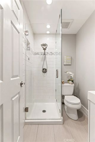 10550 Sunland 7, Sunland, CA 91040