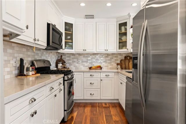 10550 Sunland 7, Sunland, CA 91040