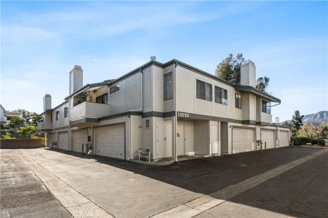10550 Sunland 7, Sunland, CA 91040