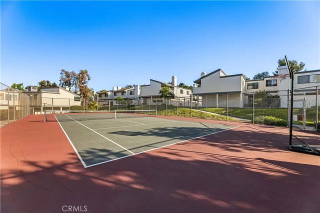 10550 Sunland 7, Sunland, CA 91040