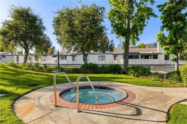 10550 Sunland 7, Sunland, CA 91040