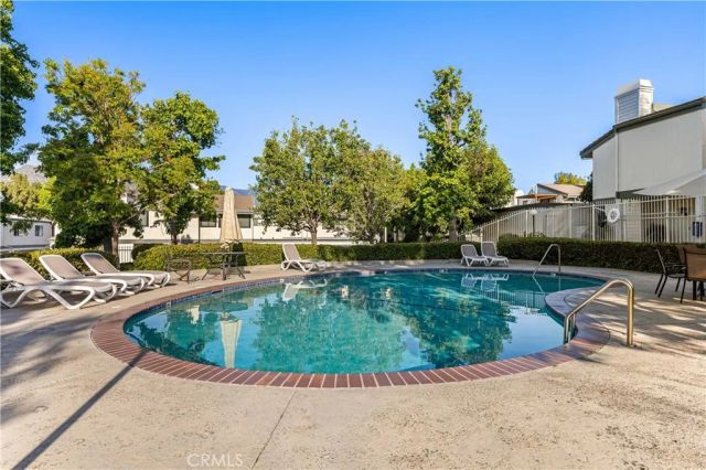 10550 Sunland 7, Sunland, CA 91040