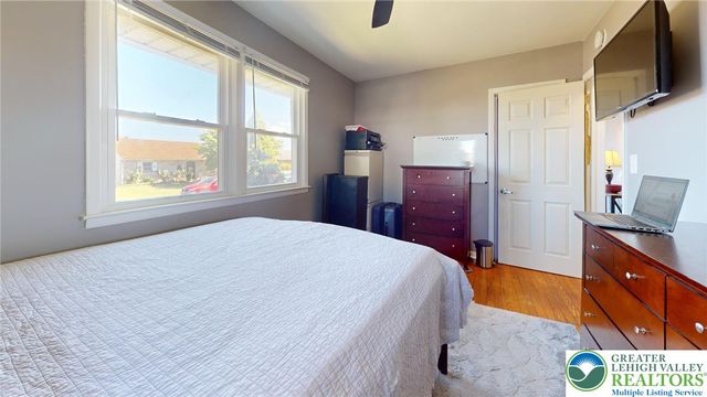 1404 East Highland Street, Allentown City, PA 18109