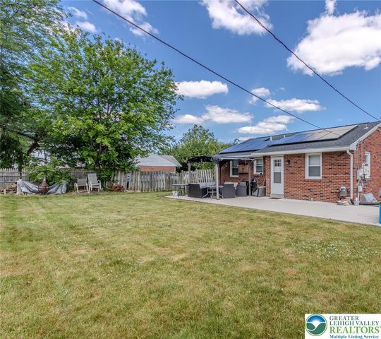 1404 East Highland Street, Allentown City, PA 18109