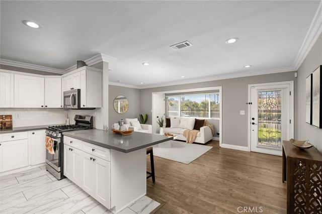2323 Sesmas Street, Duarte, CA 91010