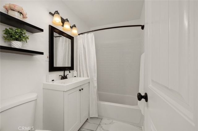 2323 Sesmas Street, Duarte, CA 91010