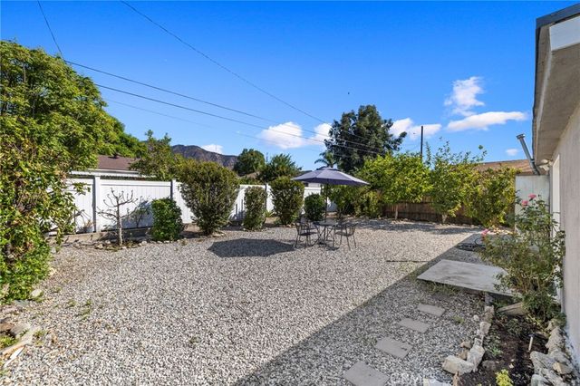 2323 Sesmas Street, Duarte, CA 91010