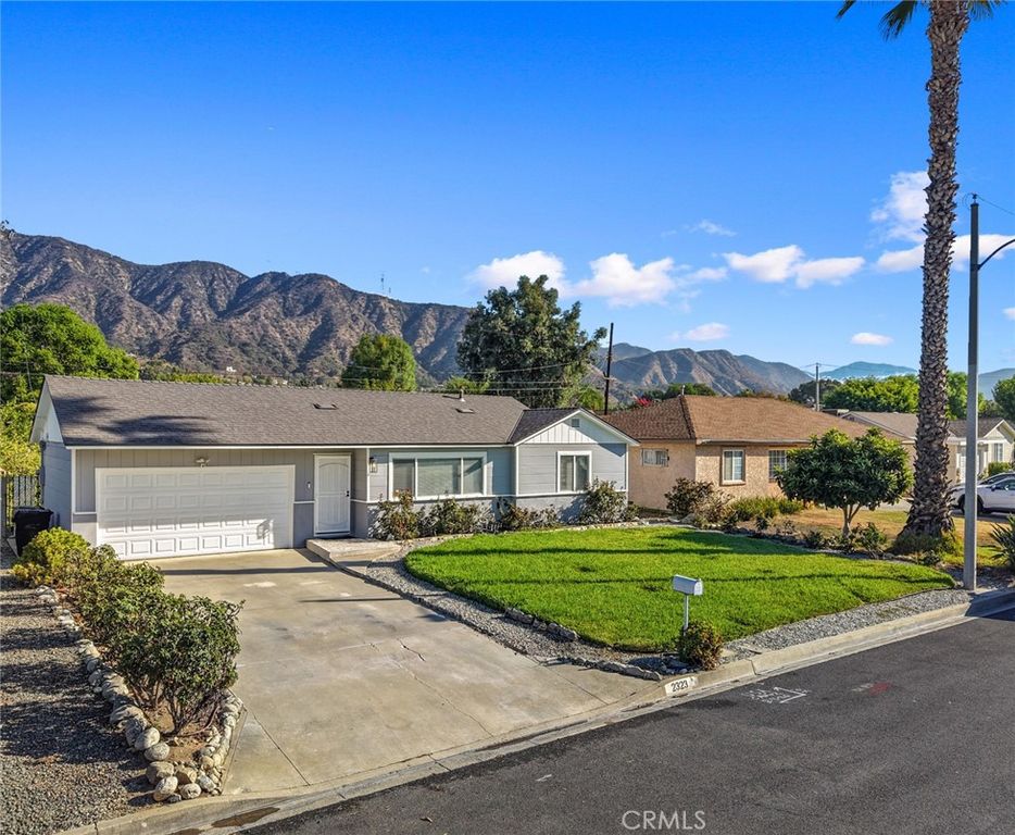2323 Sesmas Street, Duarte, CA 91010