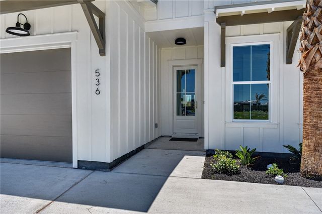 536 Black Marlin Dr, Port Aransas, TX 78373