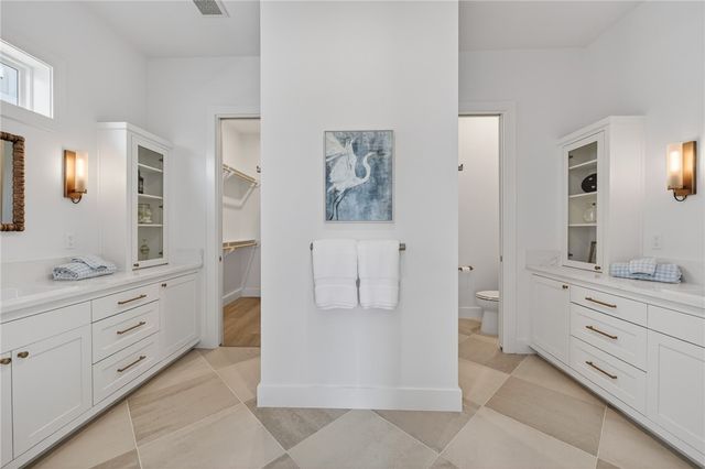 536 Black Marlin Dr, Port Aransas, TX 78373