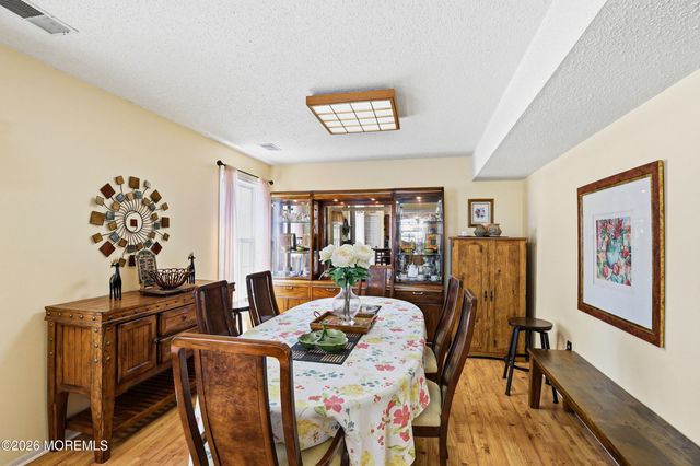 129 Hamlet Court, Toms River, NJ 08753