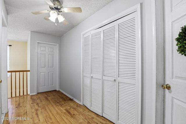 129 Hamlet Court, Toms River, NJ 08753