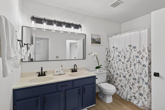 11219 Xavier Road, Bloomington, MN 55437