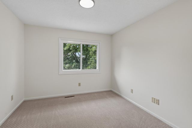 11219 Xavier Road, Bloomington, MN 55437
