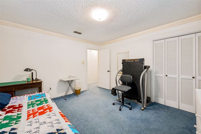3014 Idlecreek Drive, Dalworthington Gardens, TX 76016