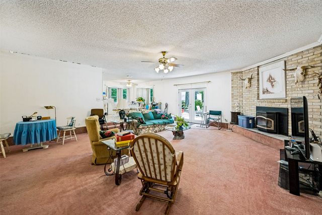 3014 Idlecreek Drive, Dalworthington Gardens, TX 76016