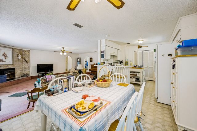 3014 Idlecreek Drive, Dalworthington Gardens, TX 76016