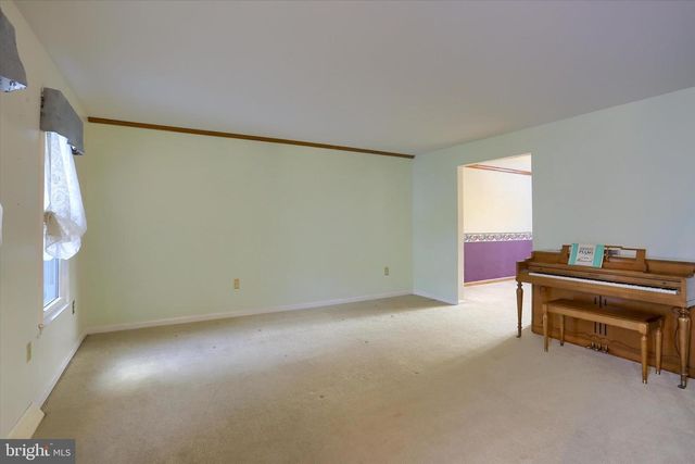 22 TEABERRY DRIVE, Carlisle, PA 17015