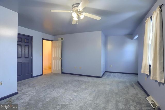 22 TEABERRY DRIVE, Carlisle, PA 17015